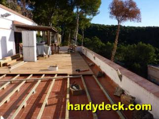 installing fastening decking